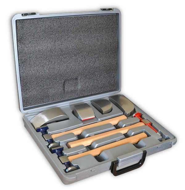 Набор из 7-ми приспособлений для кузовных работ в кейсе: 3 молотка + 4 поддержки. TH07005